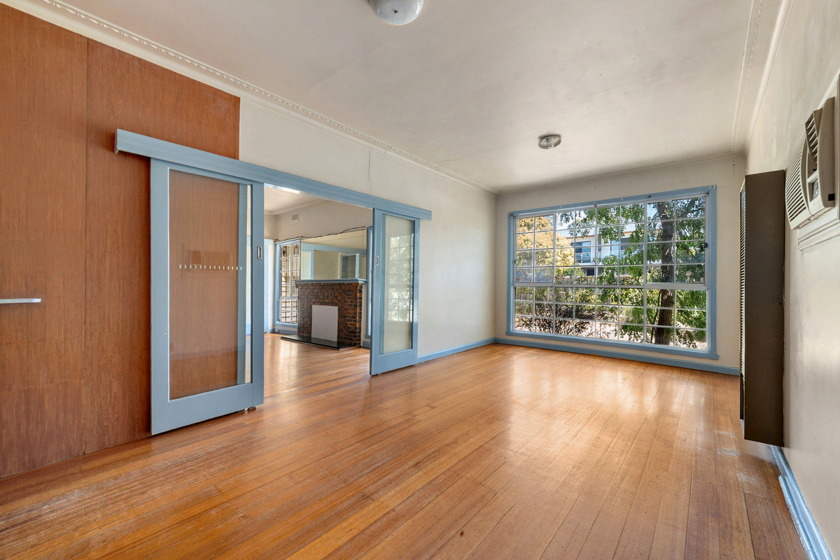 54 Farview Street, Glenroy VIC 3046, Glenroy - Thumbnail 4