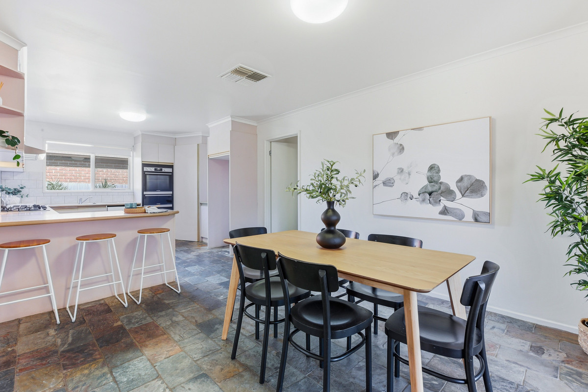 7 Shand Court, Berwick VIC 3806, Berwick - Thumbnail 5
