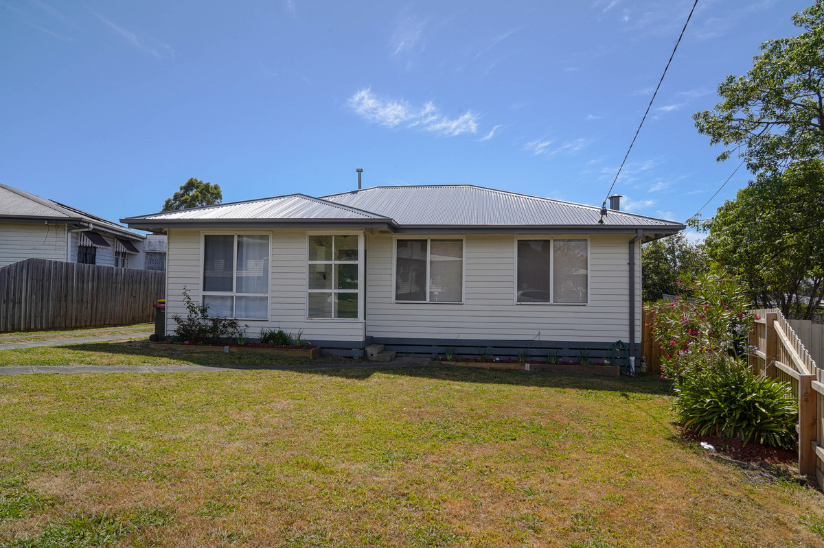 31 Kokoda Street, Morwell VIC 3840, Morwell - Thumbnail 2