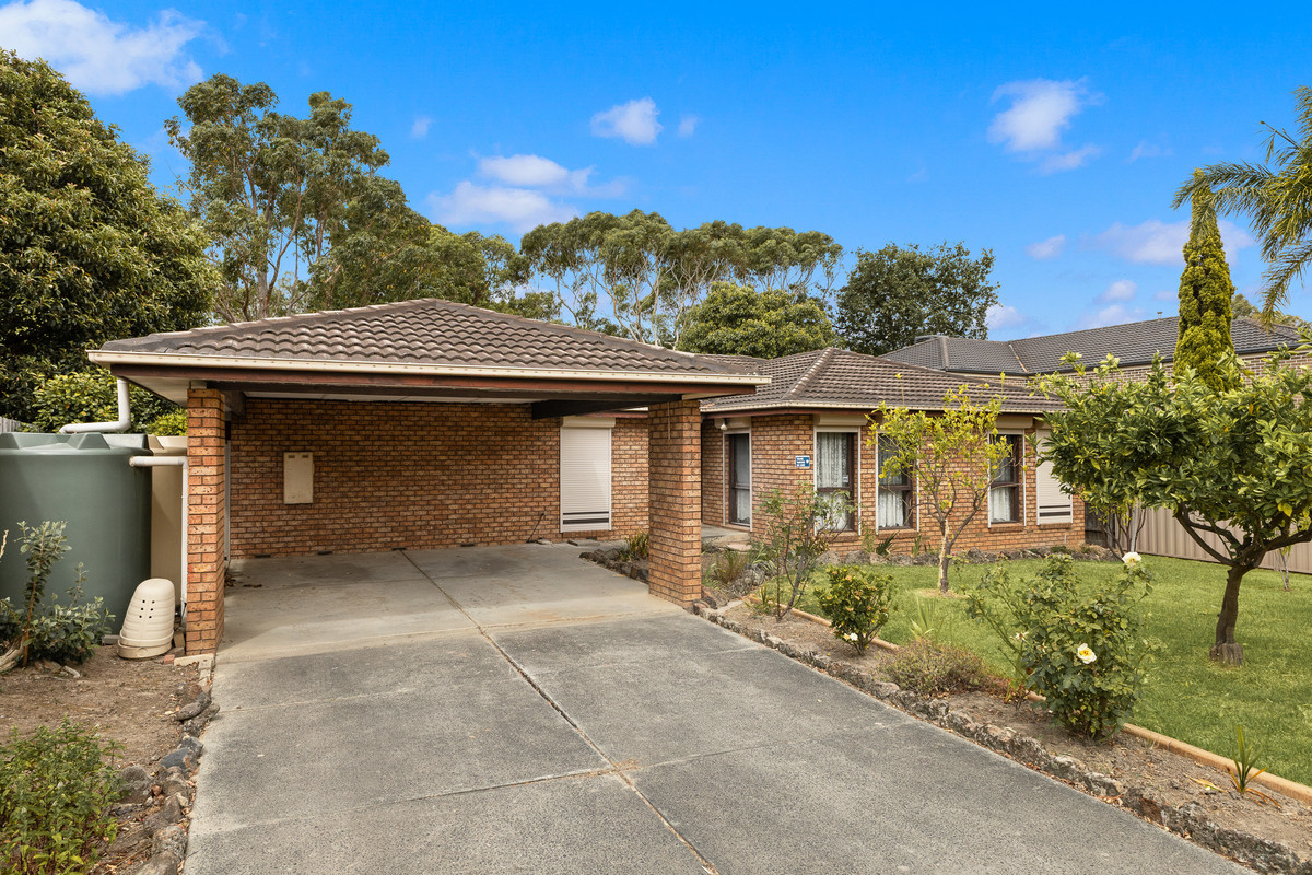 12 Birkdale Close, Wantirna VIC 3152, Wantirna - Thumbnail 2