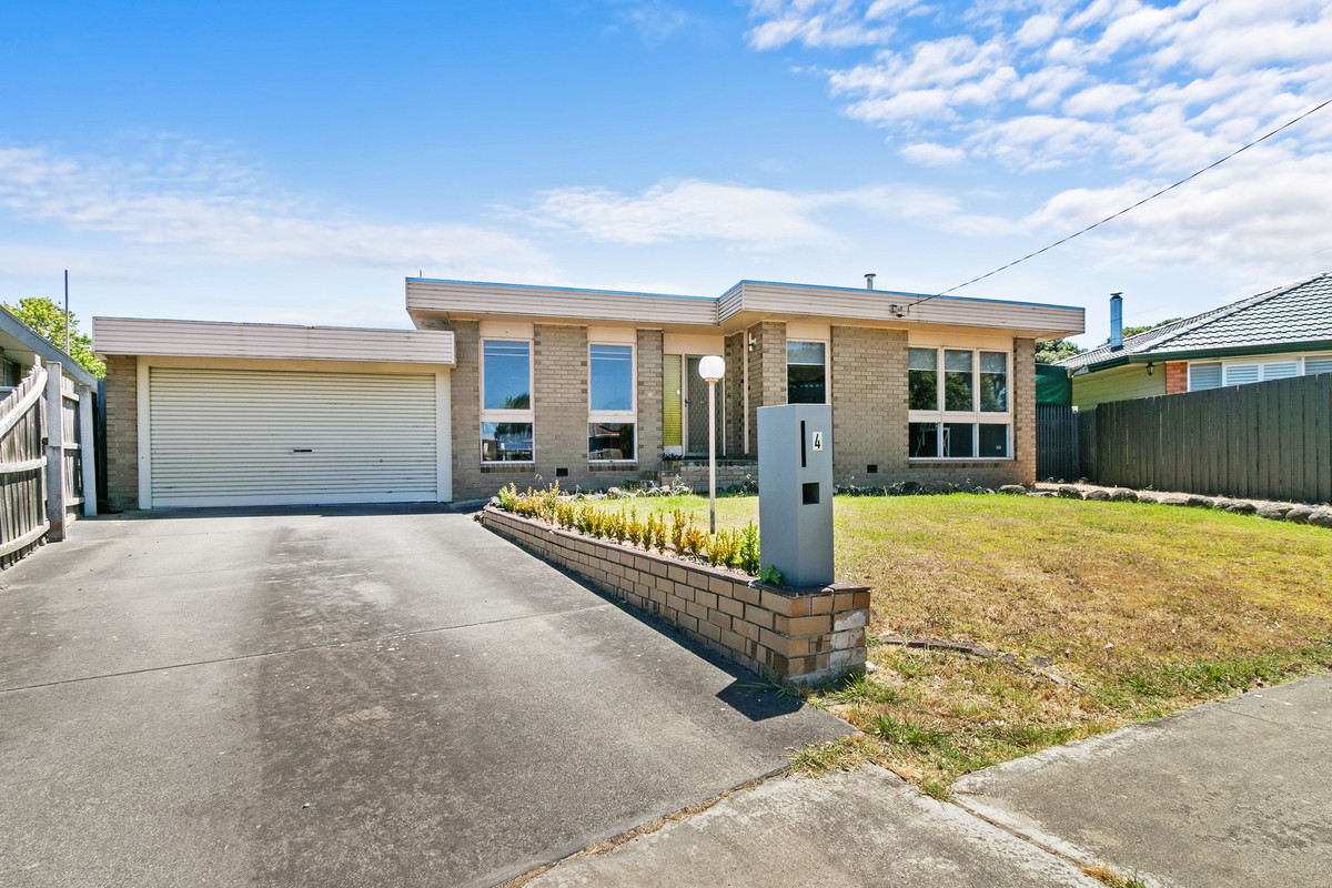 4 Blackwood Place, Morwell VIC 3840, Morwell - Image 1