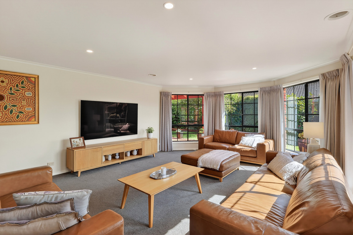 16 Evelyn Crescent, Warrnambool VIC 3280, Warrnambool - Thumbnail 5