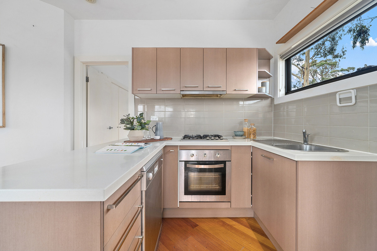 3 / 64 Wheatsheaf Road, GLENROY VIC 3046, Glenroy - Thumbnail 3
