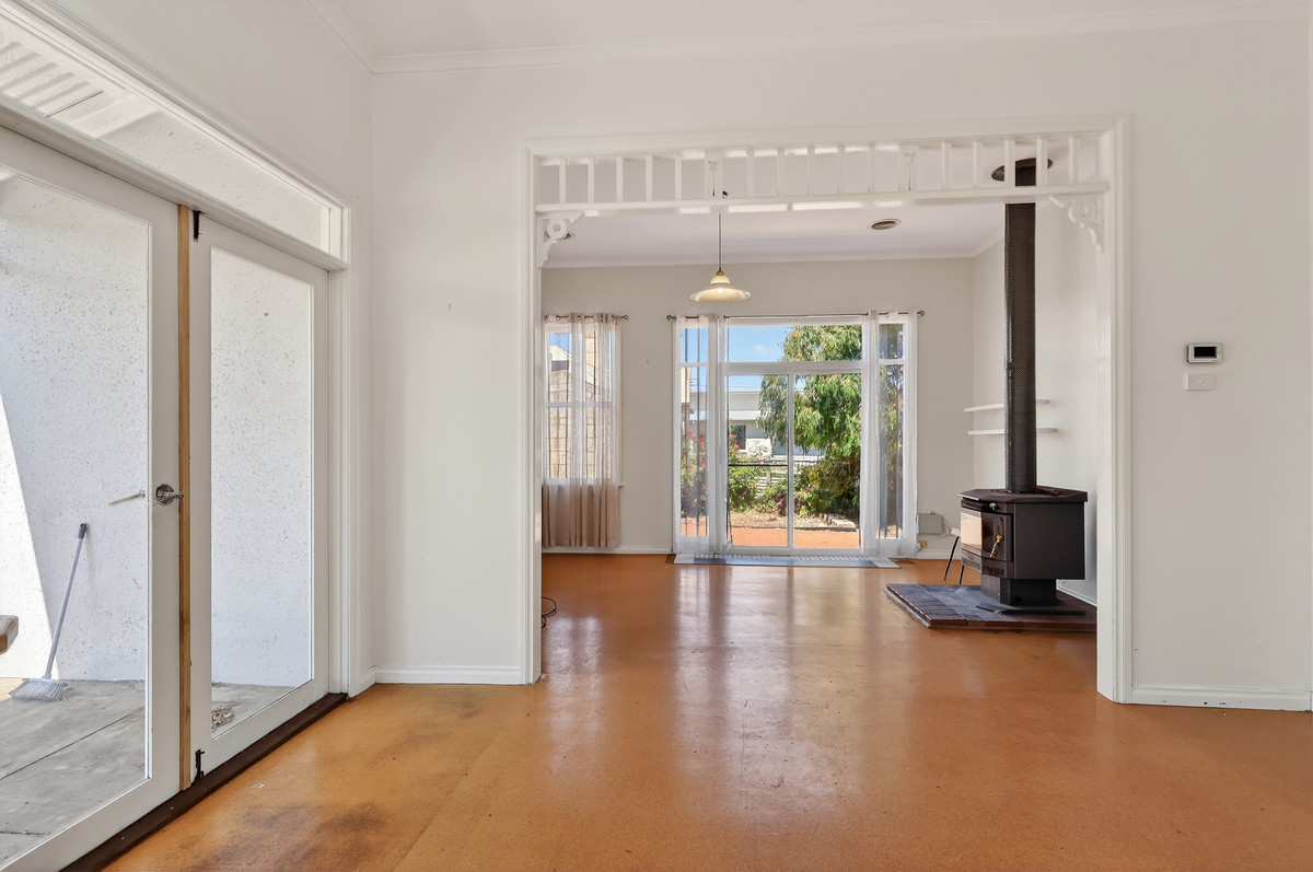 20 Hyland Street, Warrnambool VIC 3280, Warrnambool - Thumbnail 3