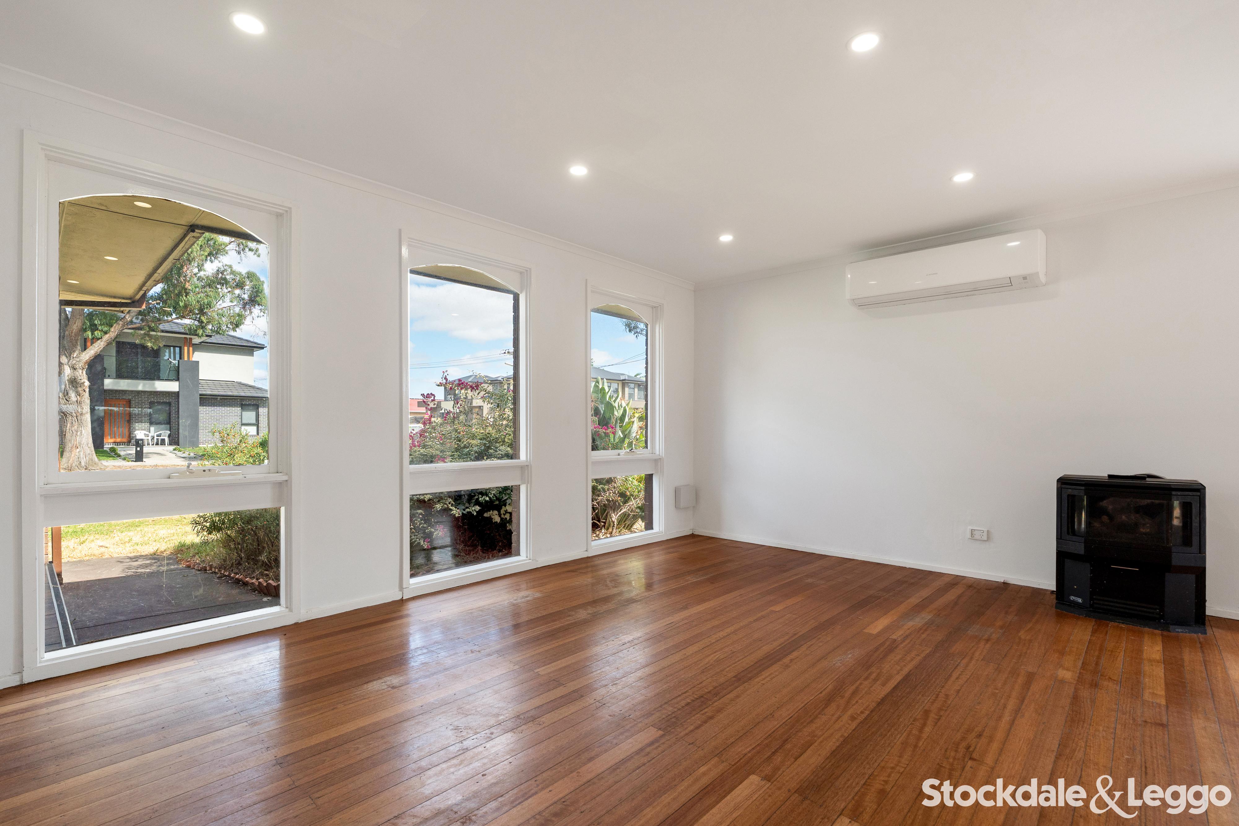 28 Spurr Street, Craigieburn VIC, Craigieburn - Thumbnail 3