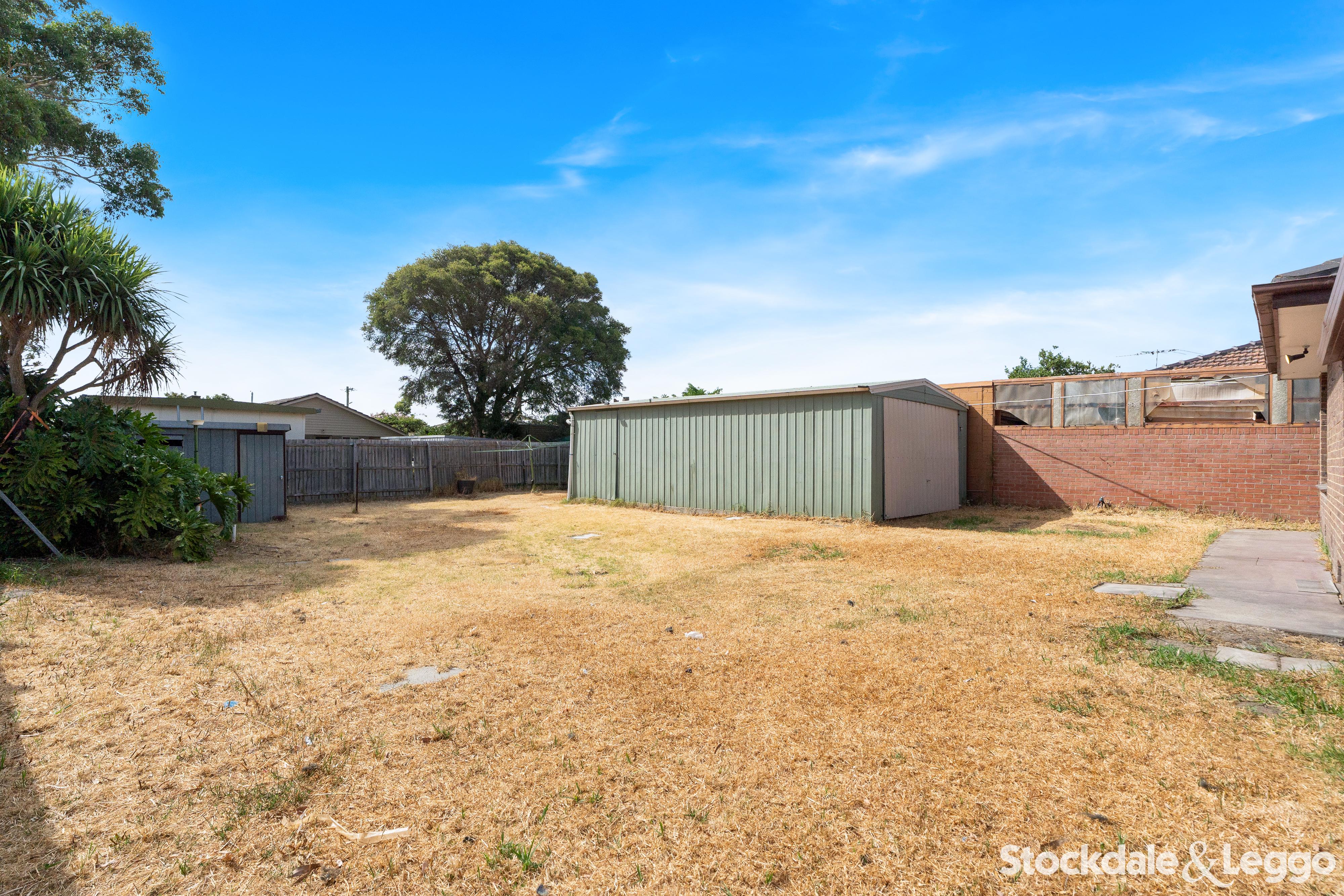 28 Spurr Street, Craigieburn VIC, Craigieburn - Thumbnail 4