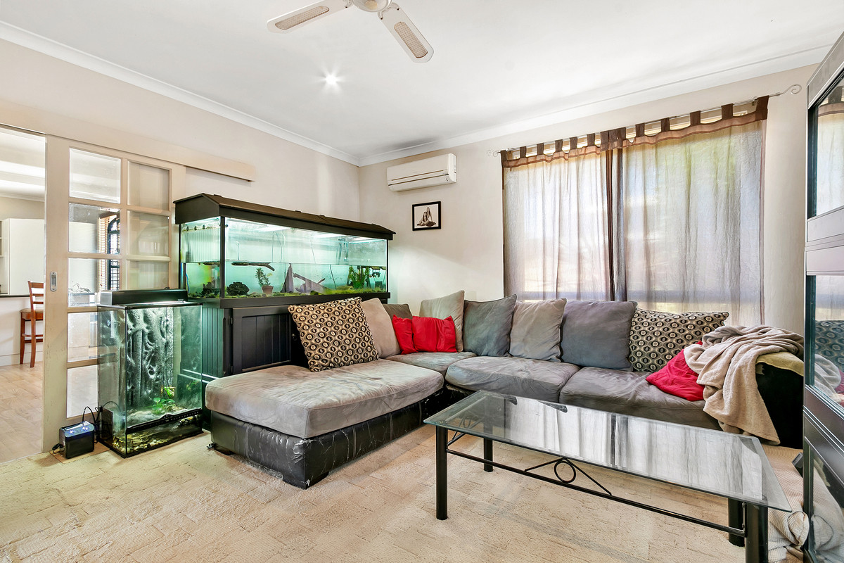 33 Dunbar Avenue, Morwell VIC 3840, Morwell - Thumbnail 2