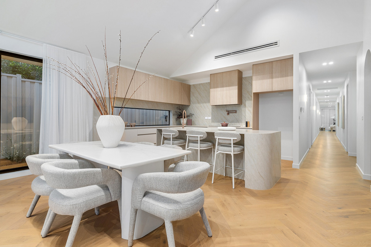 17B Ogden Street, Glenroy VIC 3046, Glenroy - Thumbnail 2