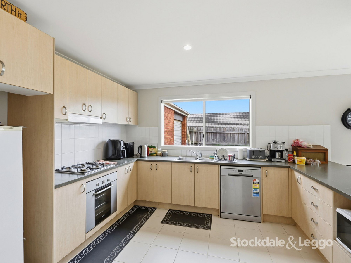 11 Richardson Court, Maddingley VIC 3340, Maddingley - Thumbnail 3