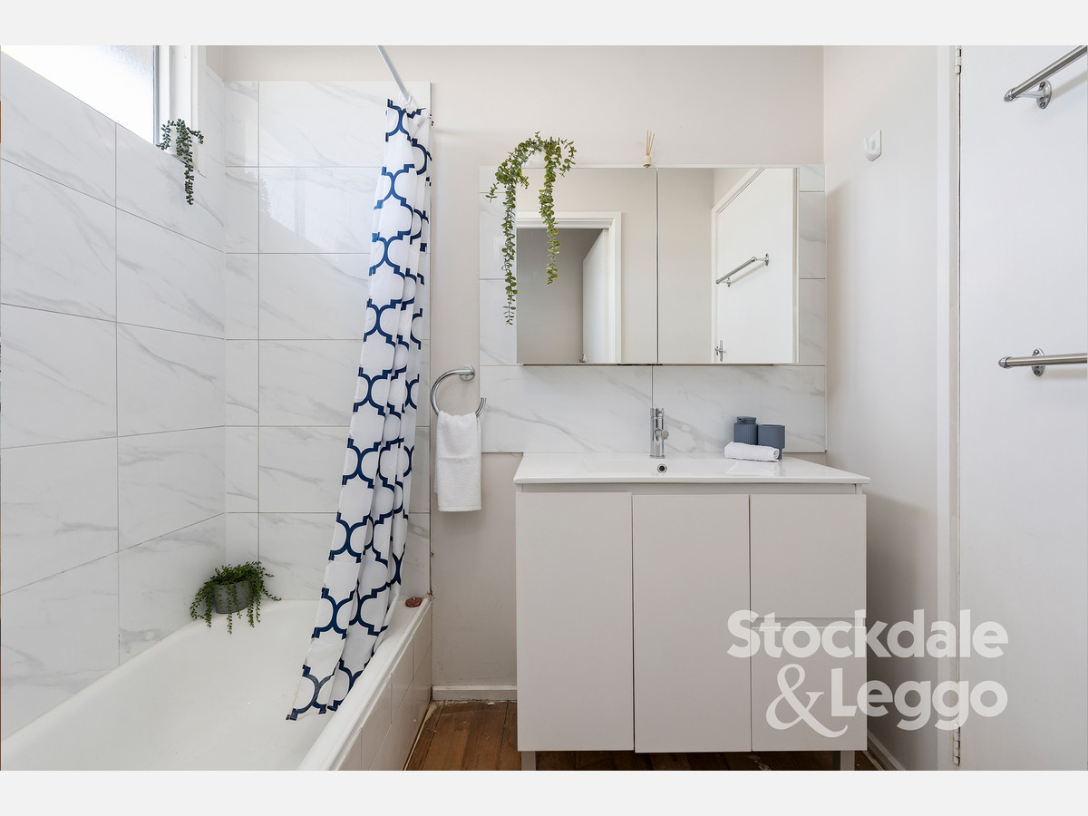 177 Eighth Avenue, Rosebud VIC 3939, Rosebud - Thumbnail 8