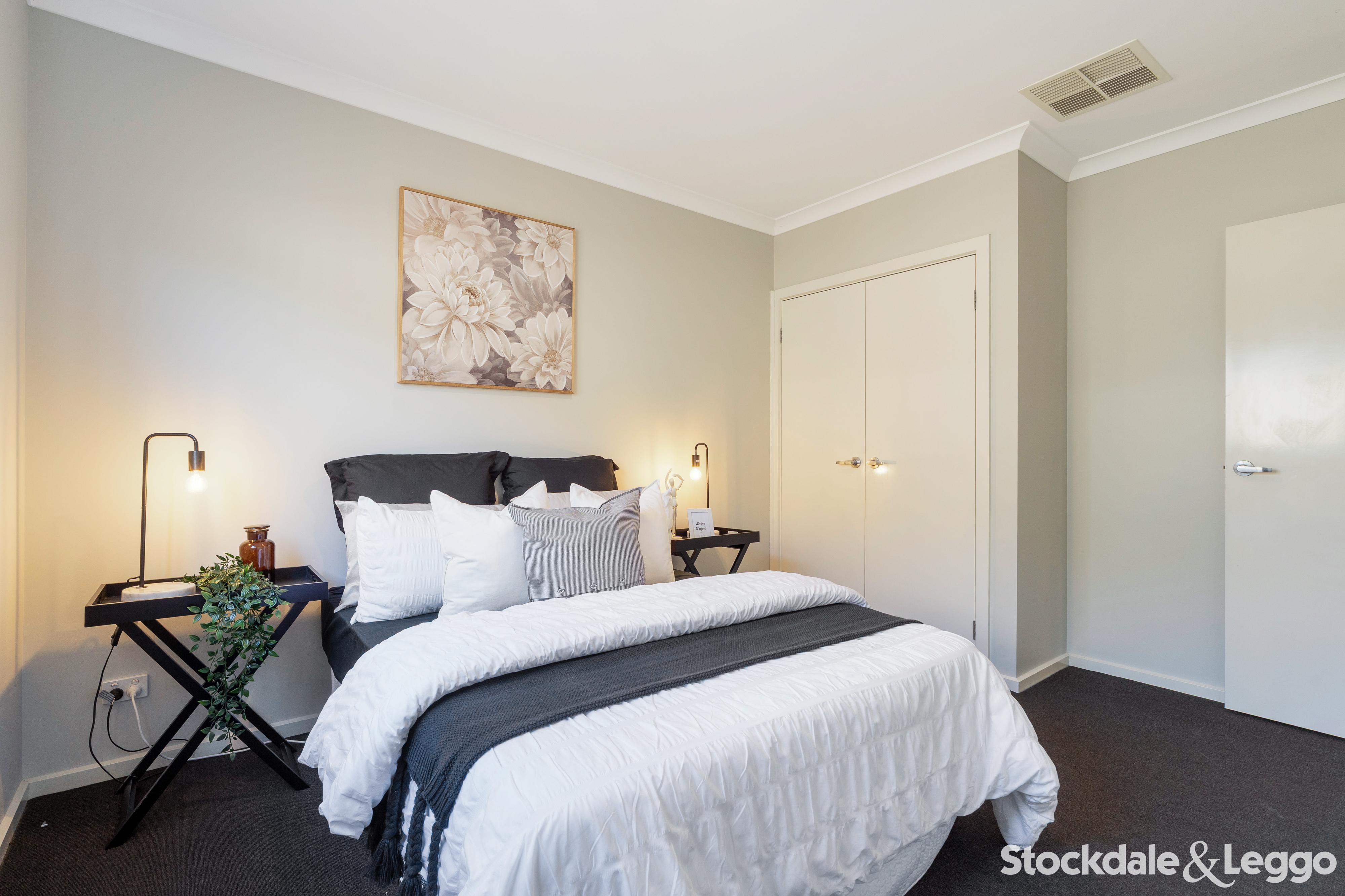 82 Whiteleaf Drive, Mickleham VIC, Mickleham - Thumbnail 8
