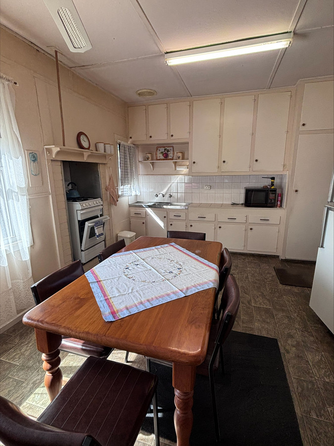 39 Staughton Street, Meredith VIC 3333, Meredith - Thumbnail 3