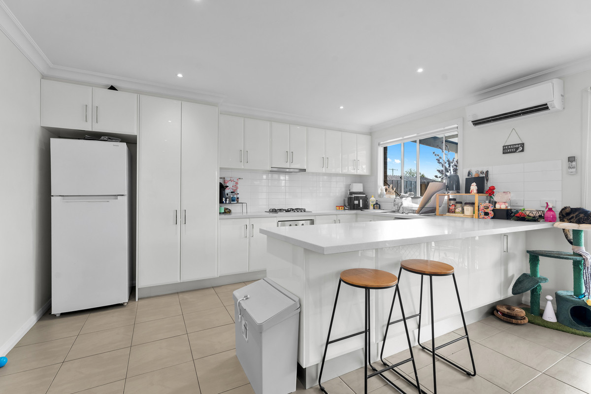 3 / 16 Thomas Street, Pakenham VIC 3810, Pakenham - Thumbnail 5