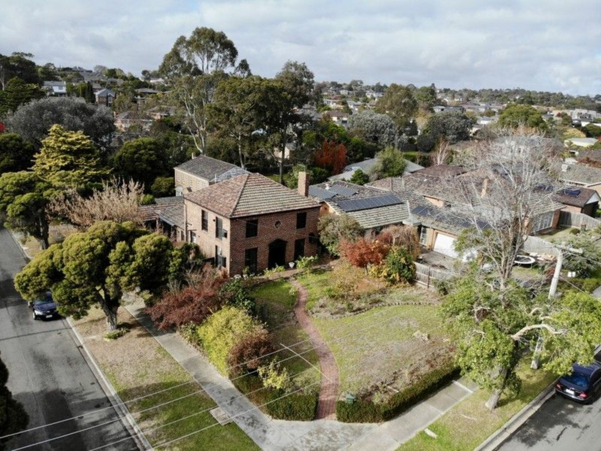 19 Central Avenue, Balwyn North VIC 3104, Balwyn North - Image 1