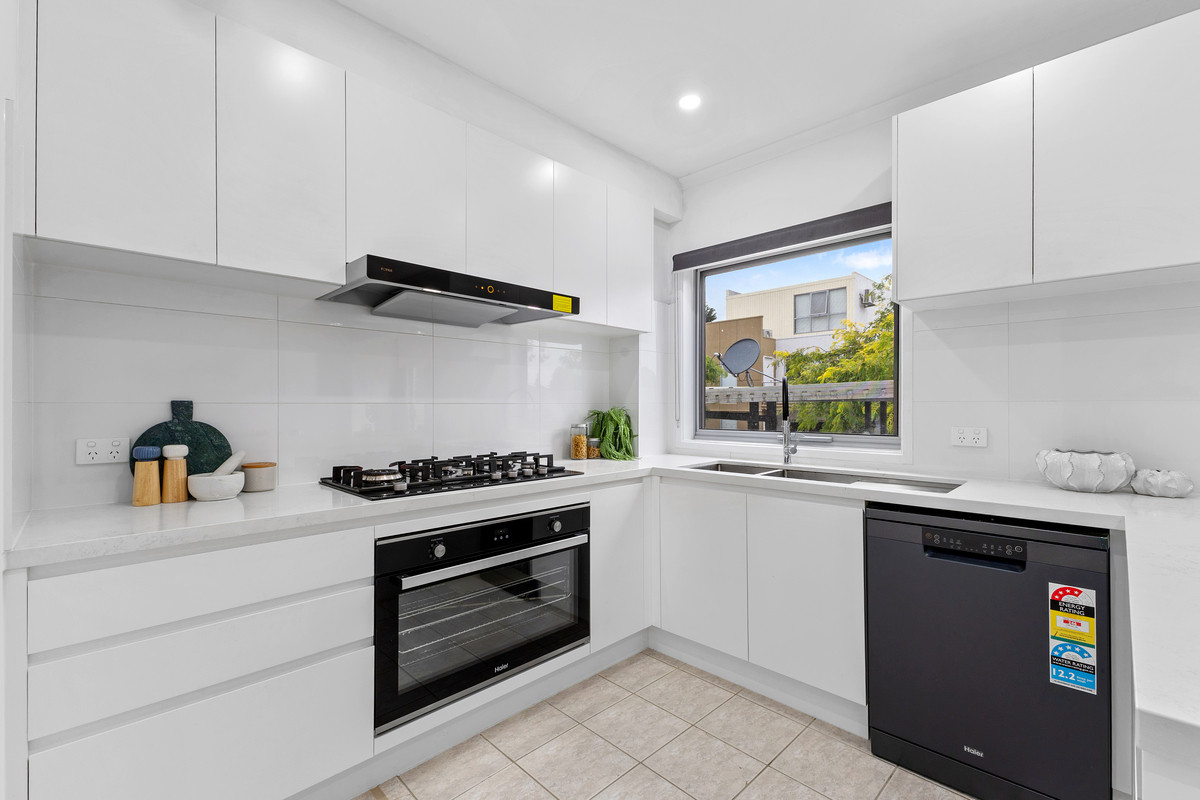 2 / 23-33 Cambridge Street, Box Hill VIC 3128, Box Hill - Thumbnail 5