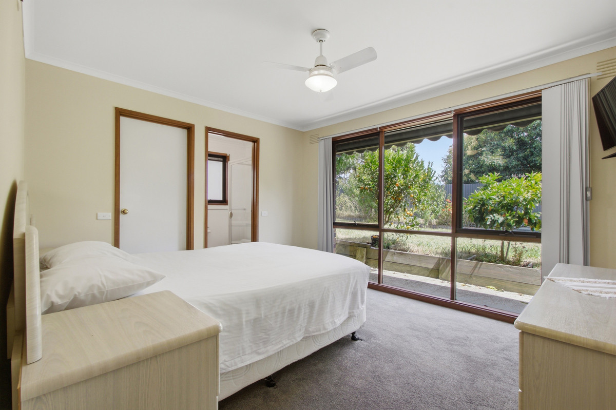 11 Canterbury Way, CHURCHILL VIC 3842, Churchill - Thumbnail 6