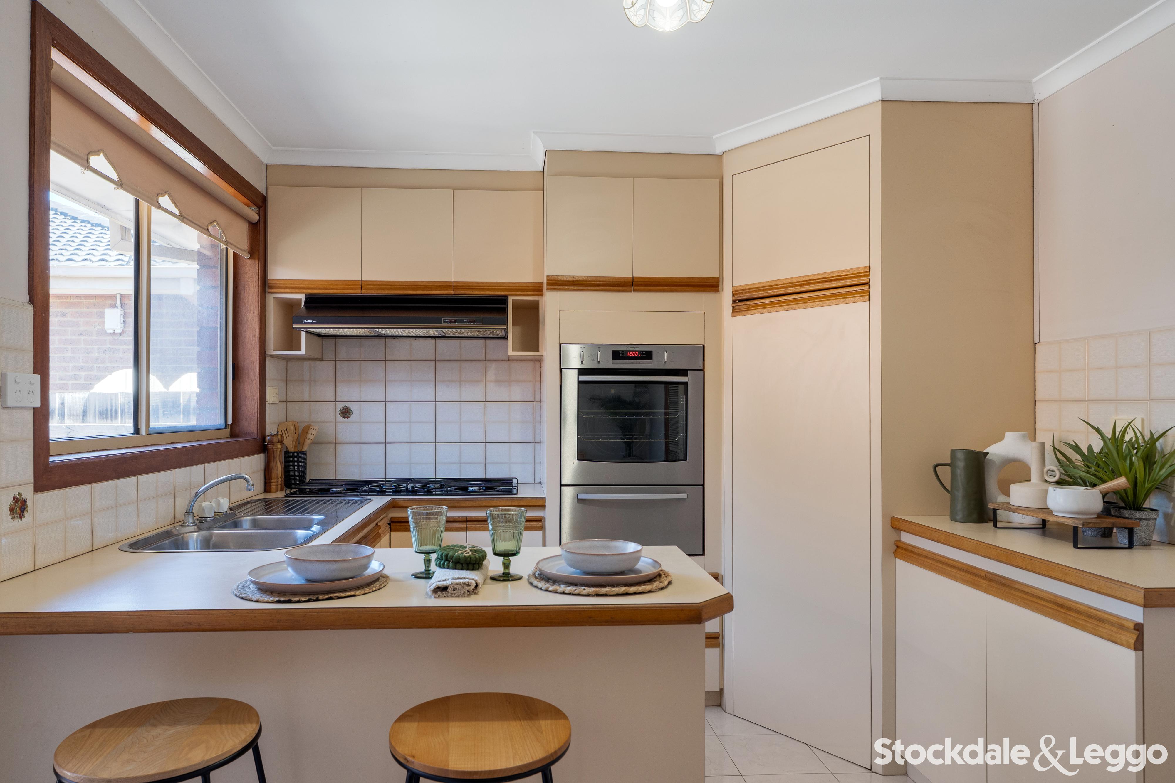 27A Carlisle St, Craigieburn VIC, Craigieburn - Thumbnail 3