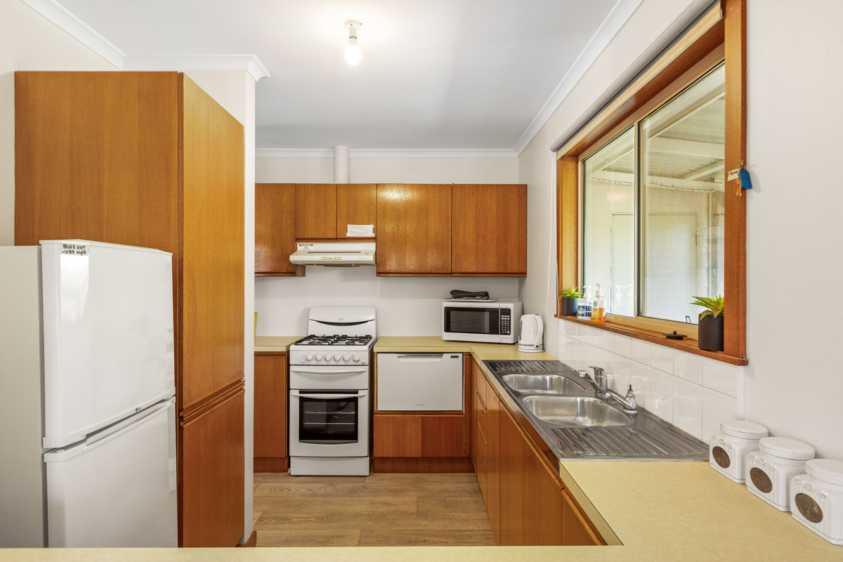 22 Goondiwindi Drive, Cowes VIC 3922, Cowes - Thumbnail 3
