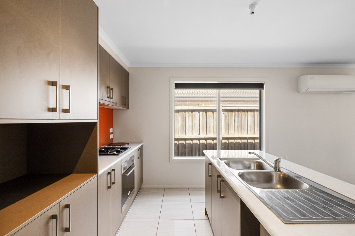 21 Grampian Boulevard, Cowes VIC 3922, Cowes - Thumbnail 3