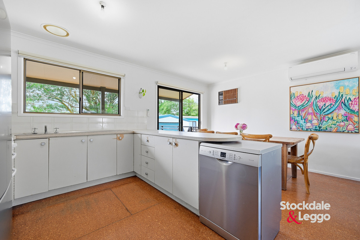 10 Nautilus Road, INVERLOCH VIC 3996, Inverloch - Thumbnail 3
