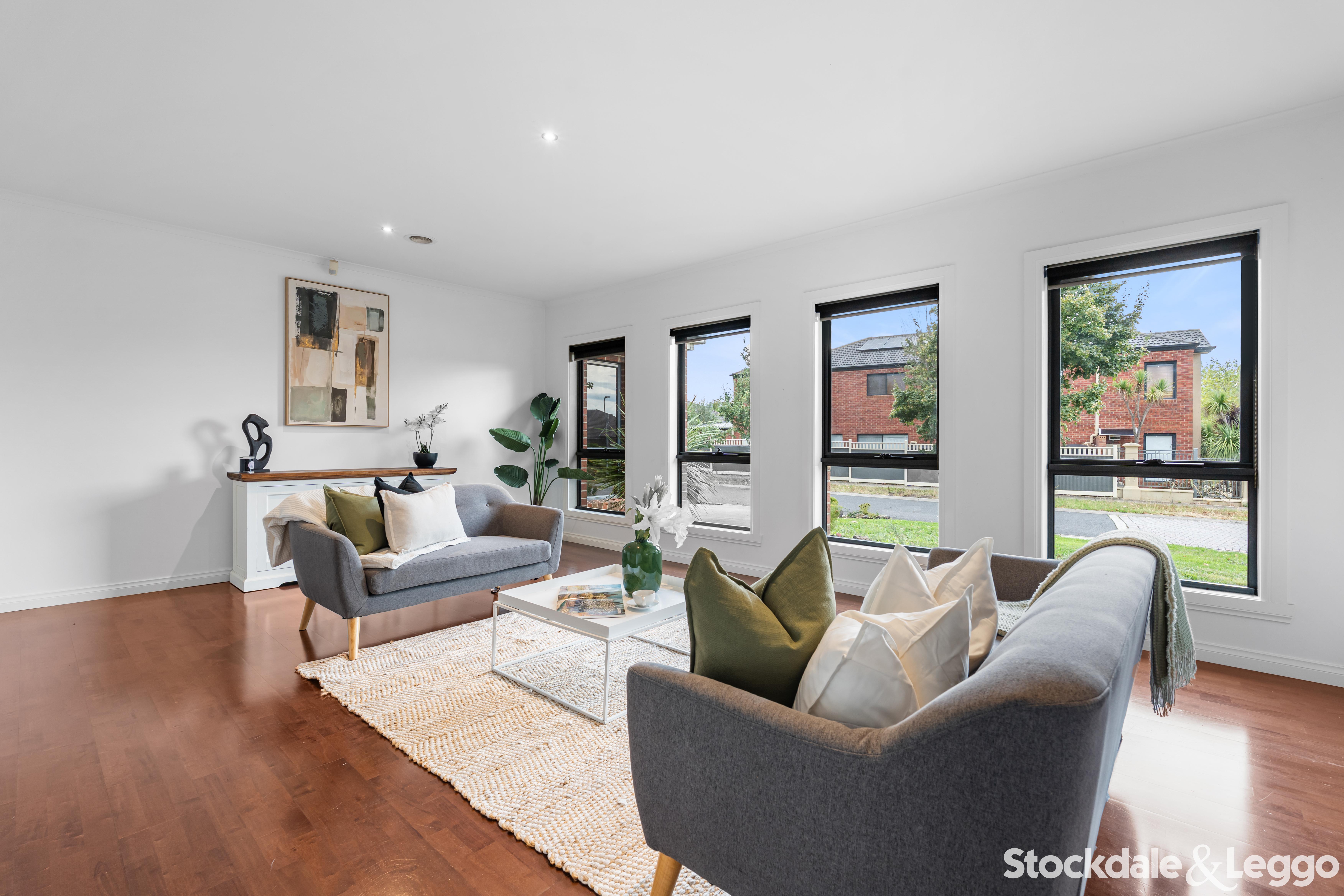 3 Scottsdale Court, Craigieburn VIC, Craigieburn - Thumbnail 2