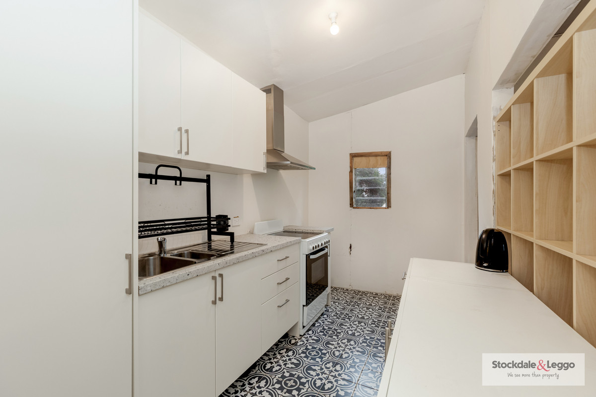 8 Barrell Street, Eaglehawk VIC 3556, Eaglehawk - Thumbnail 6