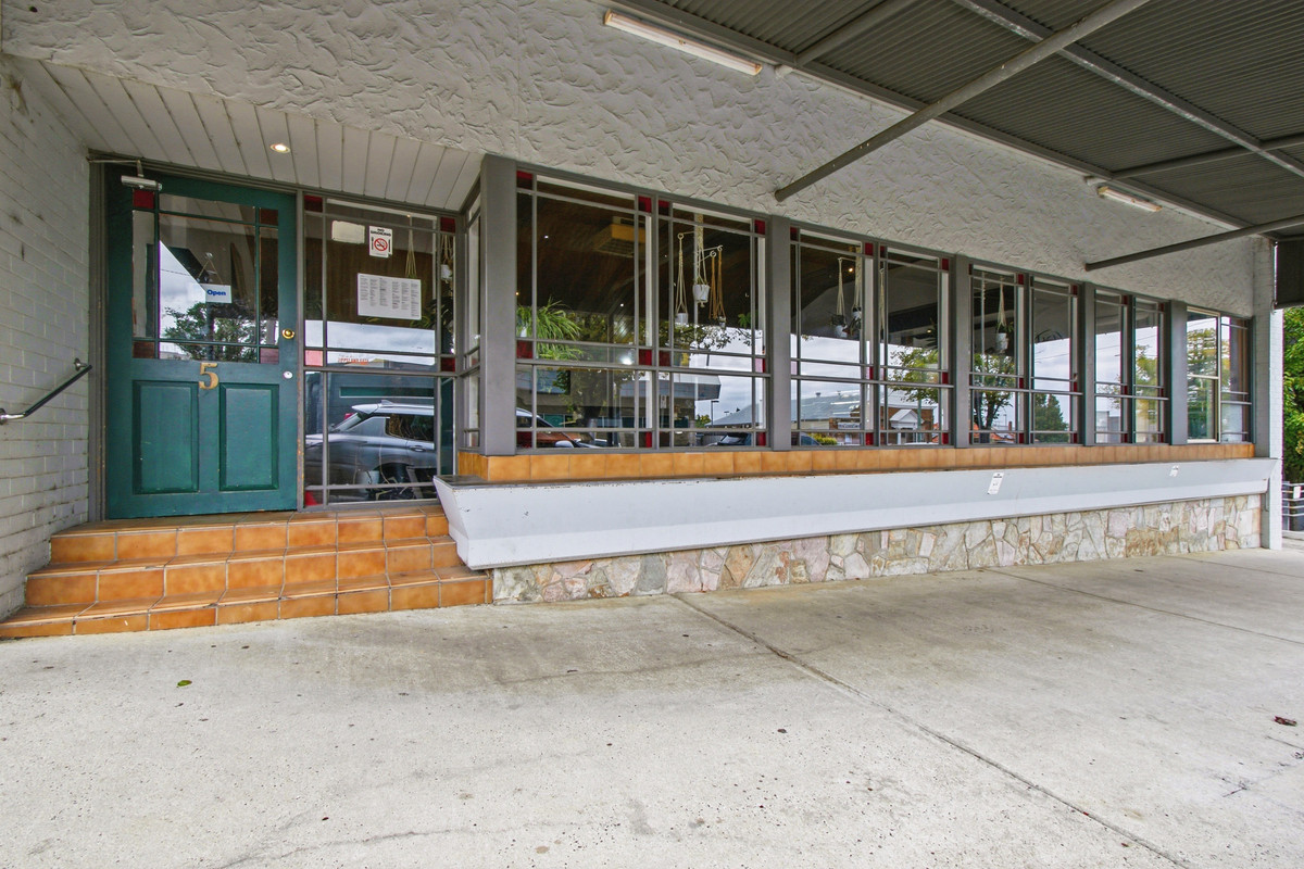 3-5 Hazelwood Road, Morwell VIC 3840, Morwell - Thumbnail 2