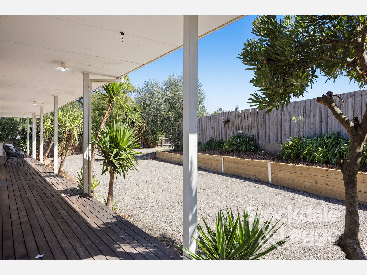68 Bayview Avenue, Rosebud VIC 3939, Rosebud - Thumbnail 2