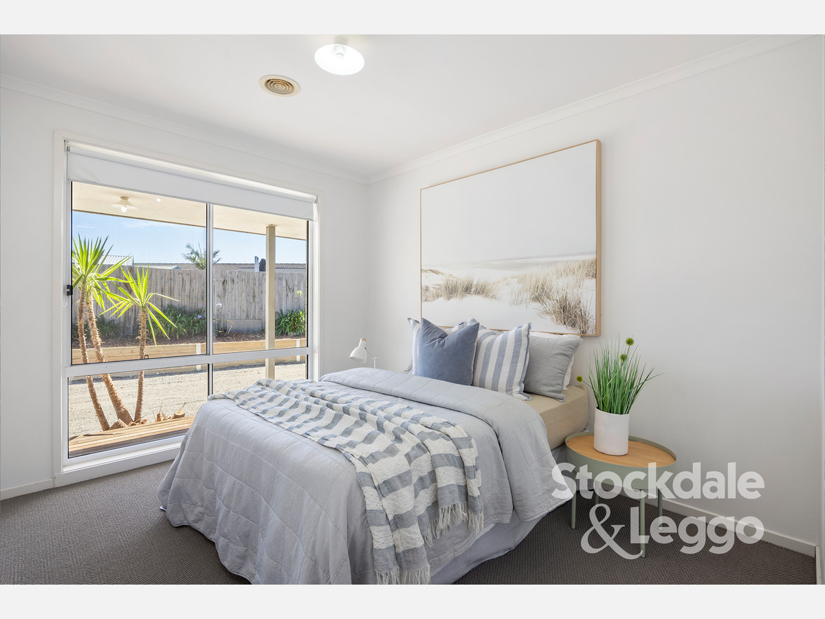 68 Bayview Avenue, Rosebud VIC 3939, Rosebud - Thumbnail 7