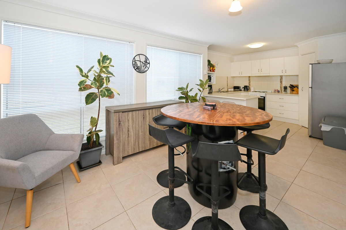25 Lakeshore, Little Mountain QLD 4551, Little Mountain - Thumbnail 4
