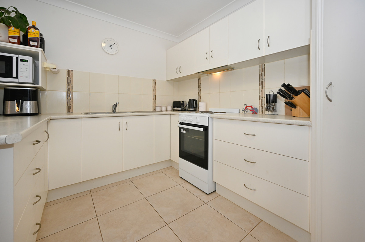 25 Lakeshore, Little Mountain QLD 4551, Little Mountain - Thumbnail 5