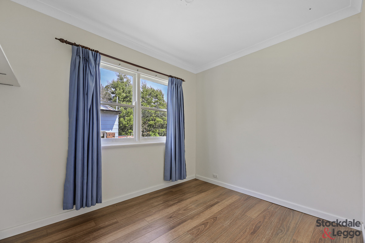 5 Thorpdale Road, Mirboo North VIC 3871, Mirboo North - Thumbnail 8
