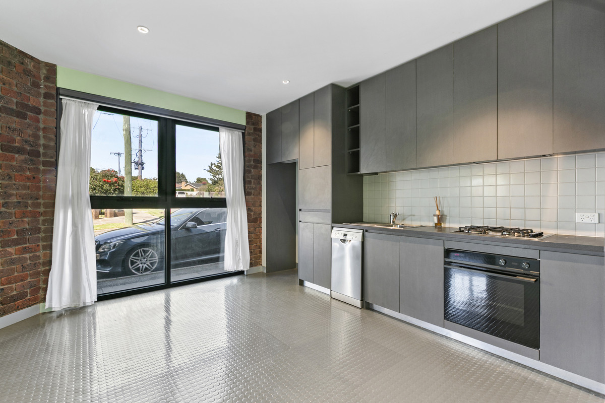 1 / 67 Noorong Avenue, BUNDOORA VIC 3083, Bundoora - Thumbnail 4