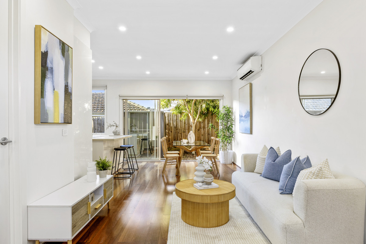 3 / 11 Renown Street, Burwood VIC 3125, Burwood - Thumbnail 2