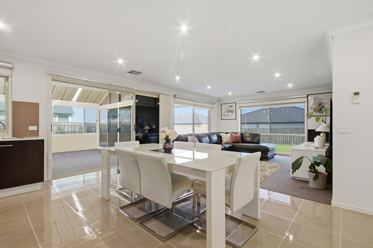 31 Sweetwater Place, Moe VIC 3825, Moe - Thumbnail 7
