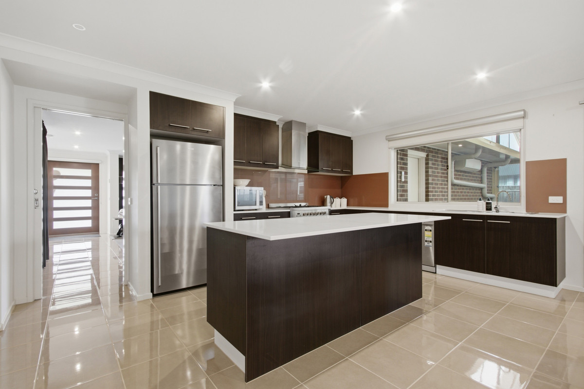 31 Sweetwater Place, Moe VIC 3825, Moe - Thumbnail 5