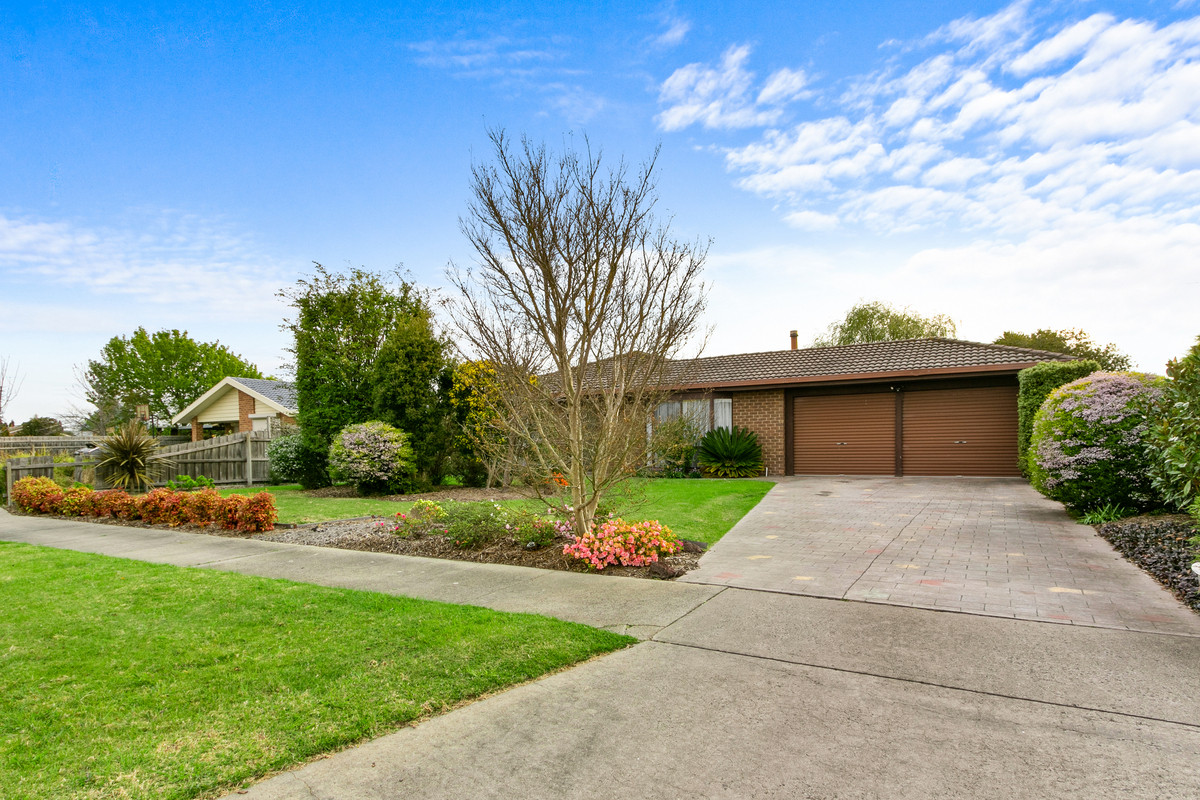 6 Greenfield Drive, Traralgon VIC 3844, Traralgon - Image 1