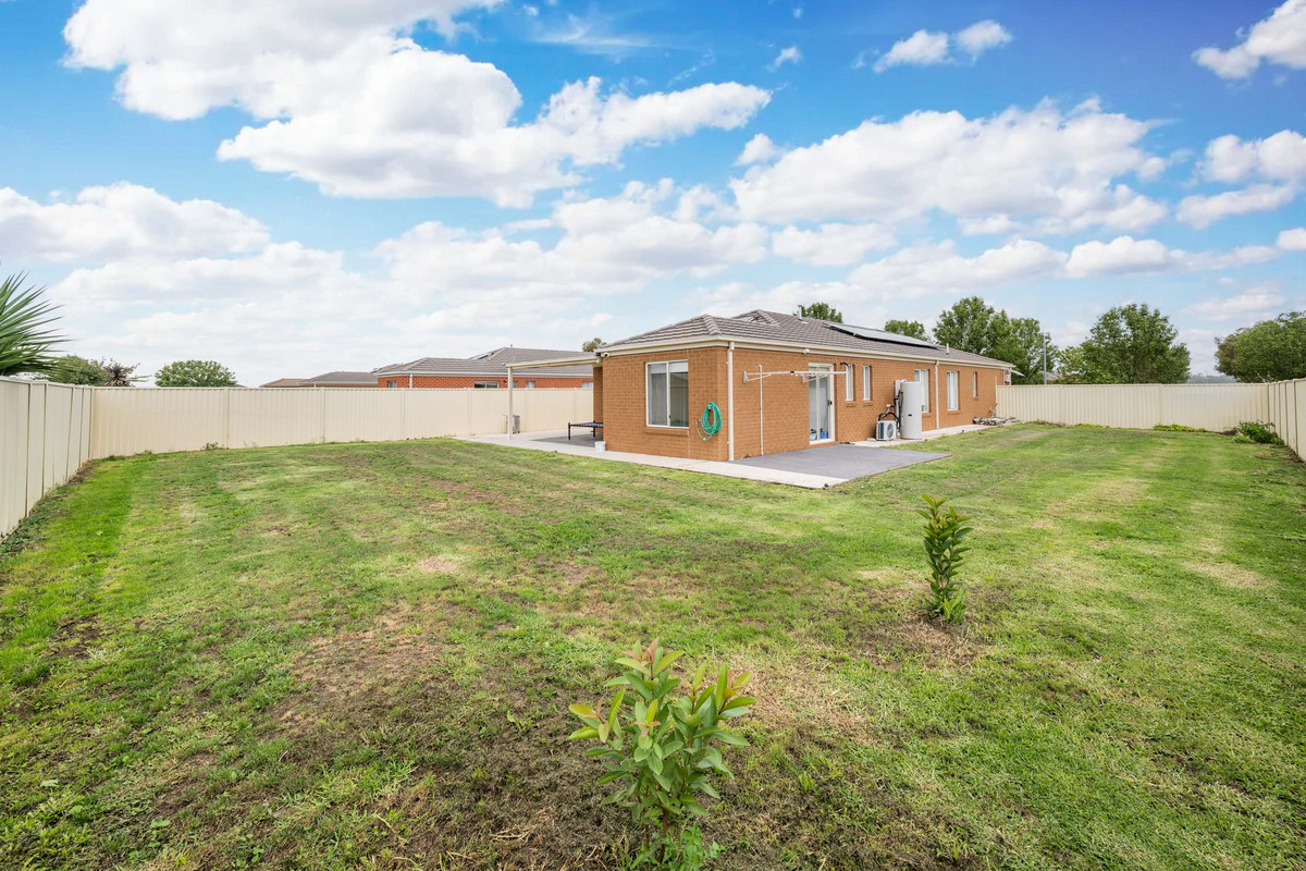 15 Westminster Avenue, SHEPPARTON VIC 3630, Shepparton - Thumbnail 4