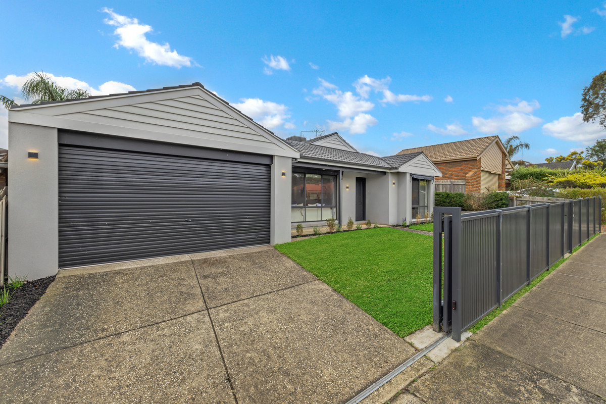 14 Beacon Drive, Langwarrin VIC 3910, Langwarrin - Thumbnail 2