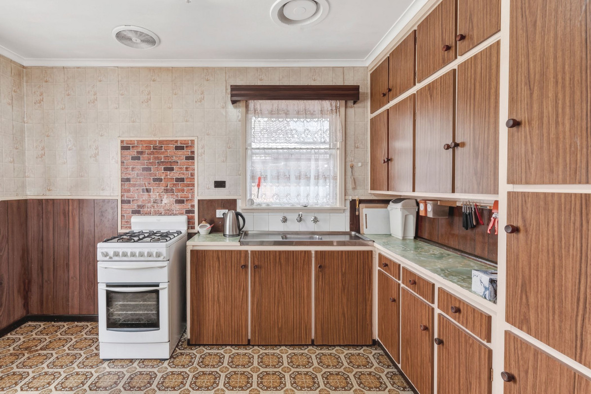 87 Vermont Avenue, Corio VIC 3214, Corio - Thumbnail 3