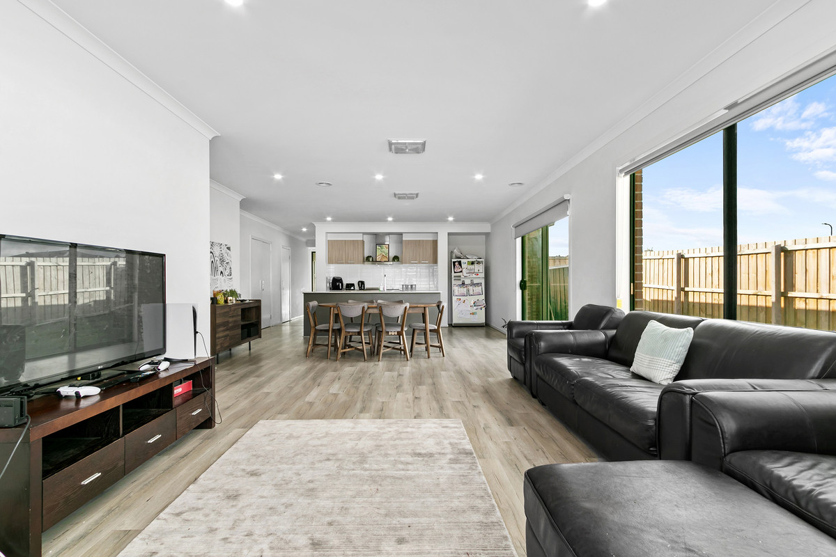 8 Medew Street, Churchill VIC 3842, Churchill - Thumbnail 3