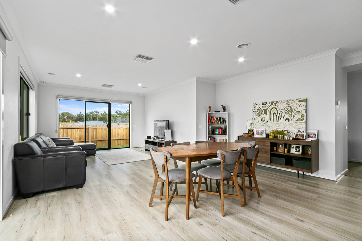 8 Medew Street, Churchill VIC 3842, Churchill - Thumbnail 8