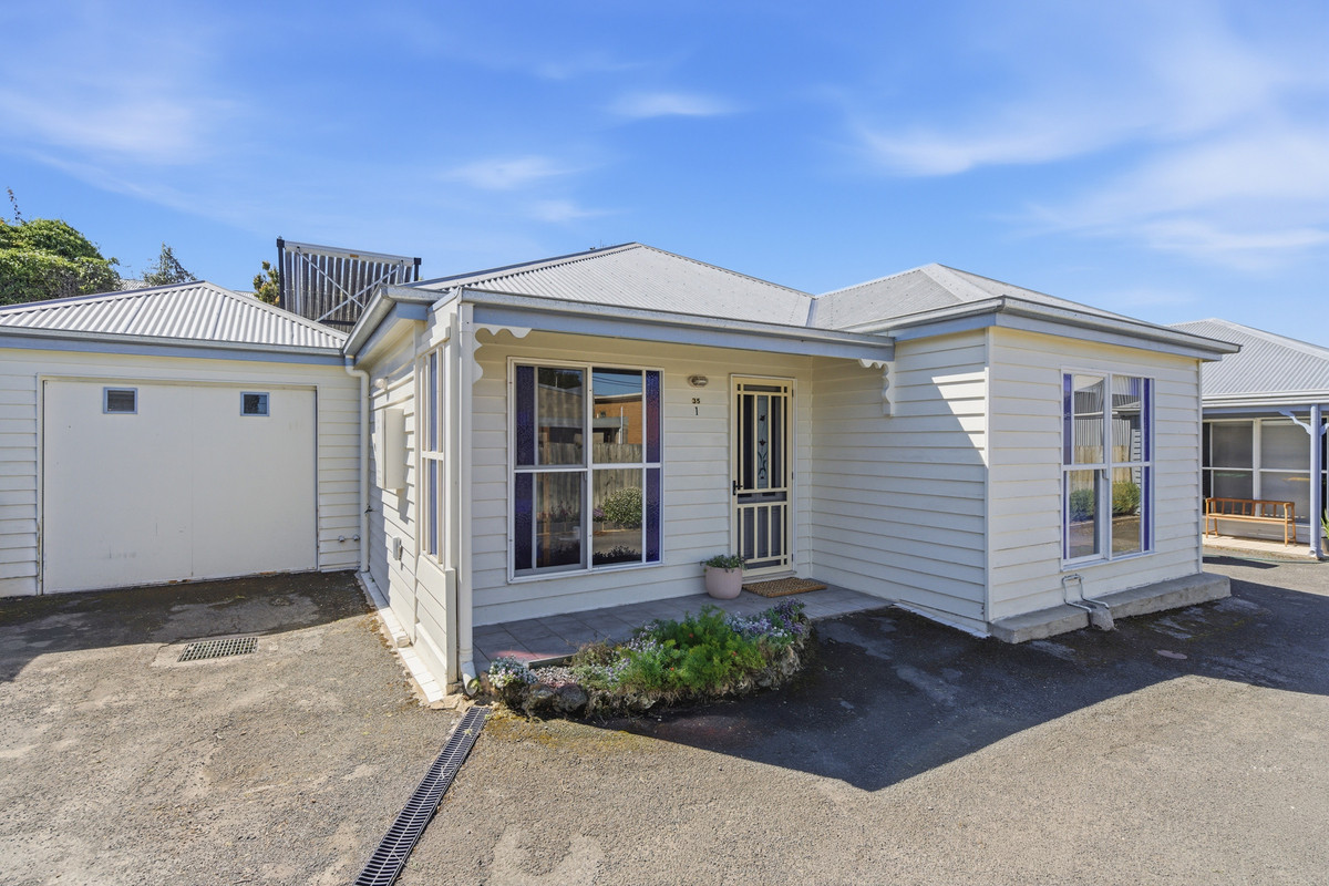 1 / 35 James Street, PORT FAIRY VIC 3284, Port Fairy - Image 1