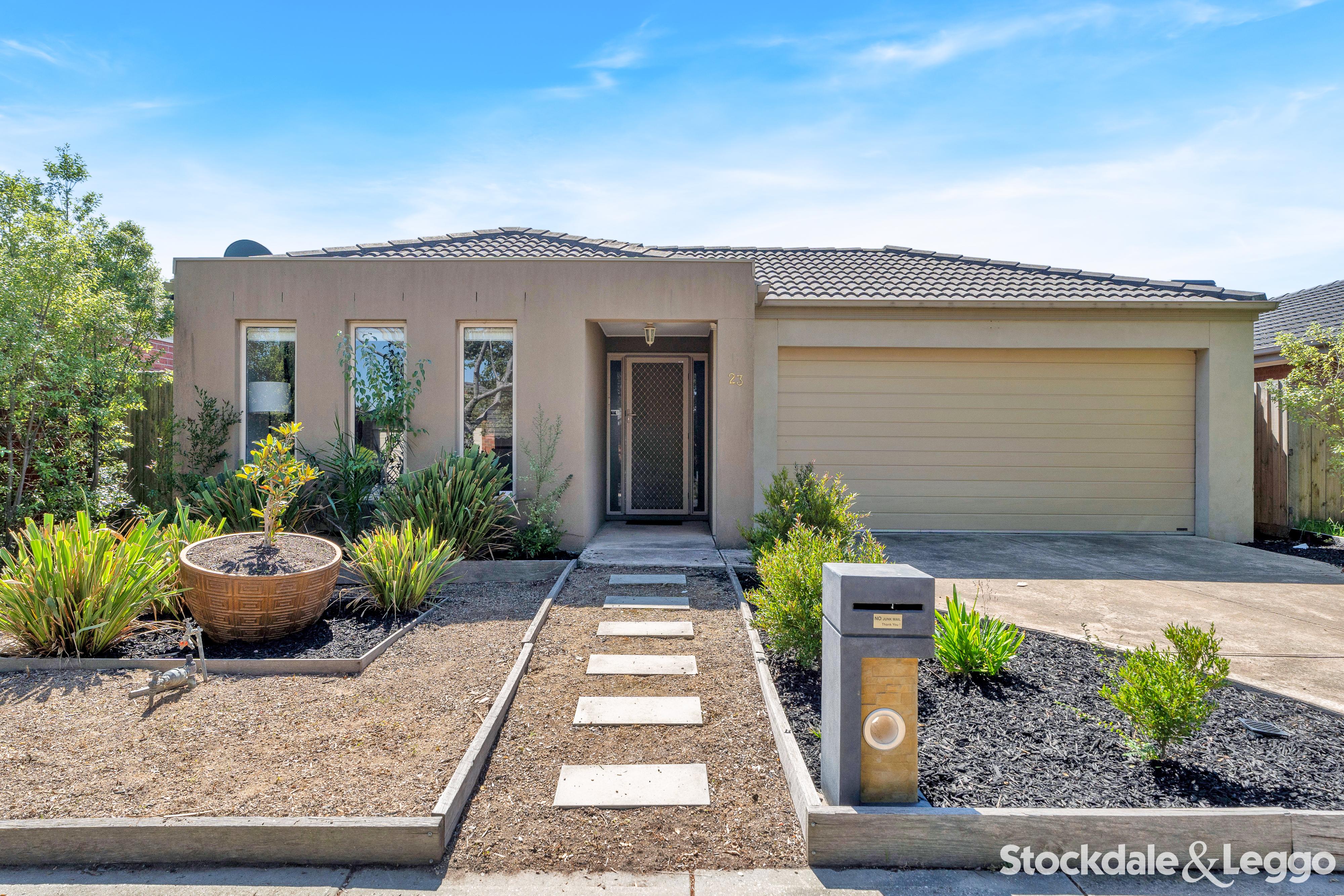 23 Massie Circuit, Sunbury VIC