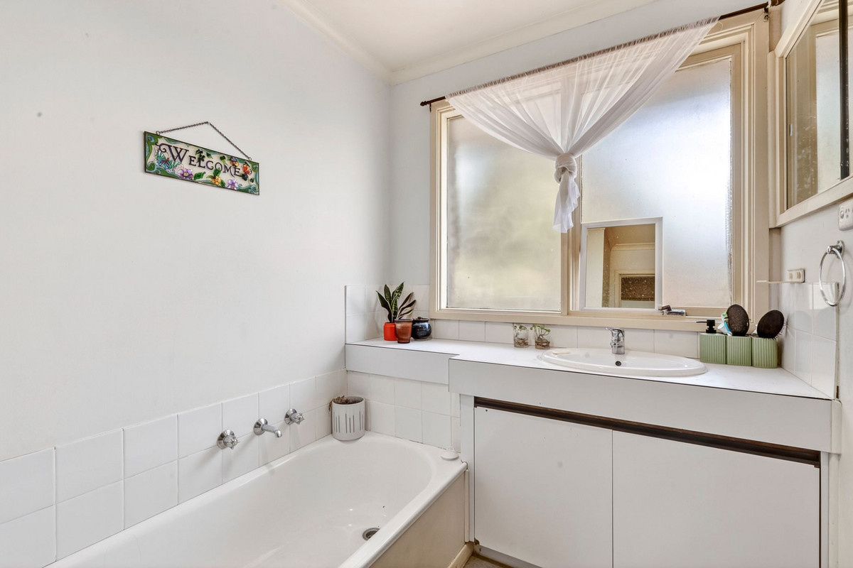 23 Fryers Road, HIGHTON VIC 3216, Highton - Thumbnail 4