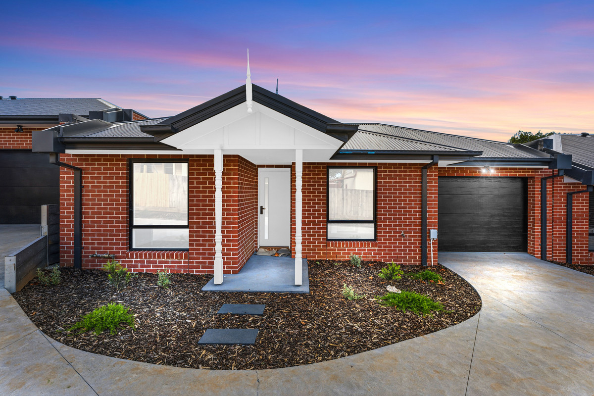 2 / 21 Lardner Road, Drouin VIC 3818, Drouin - Image 1