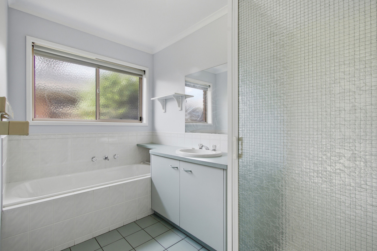 4 Yarak Court, Morwell VIC 3840, Morwell - Thumbnail 4