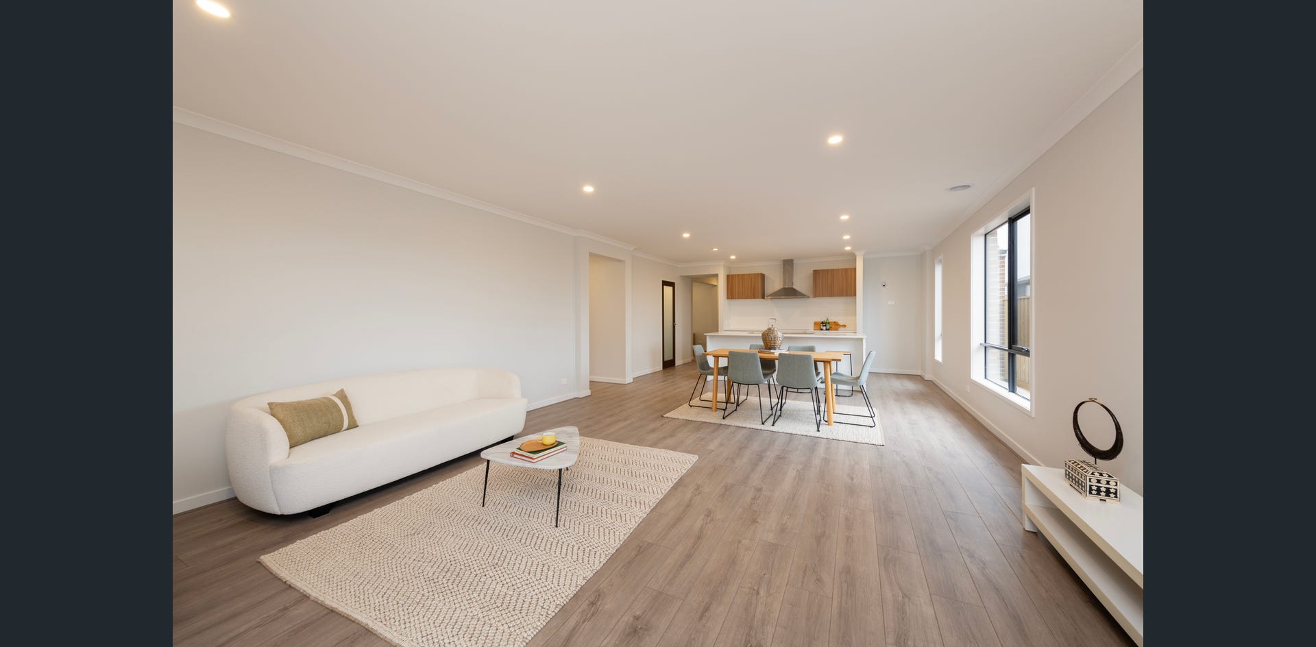 23 Swilk Crescent, Mickleham VIC, Mickleham - Thumbnail 3