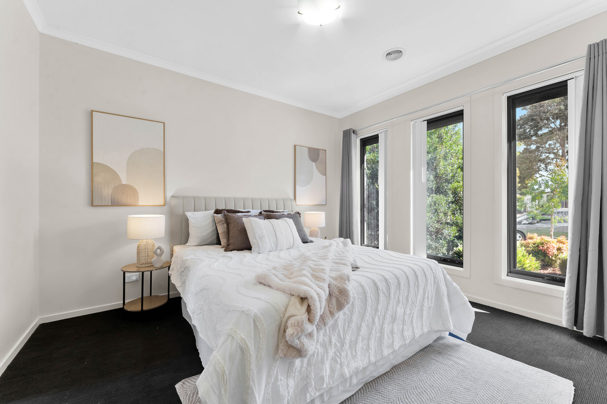 84 Henry Road, Pakenham VIC 3810, Pakenham - Thumbnail 6