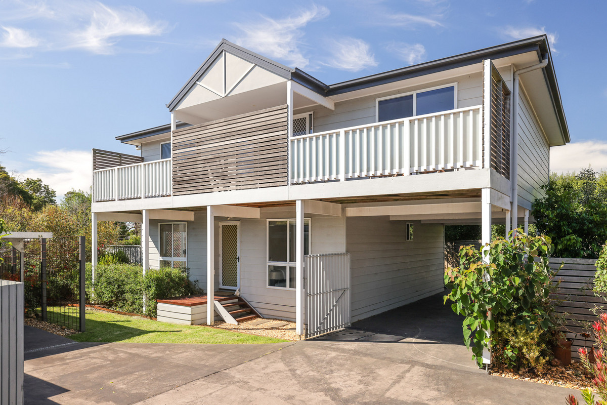 2 / 9 Shamrock Avenue, Cowes VIC 3922, Cowes - Image 1